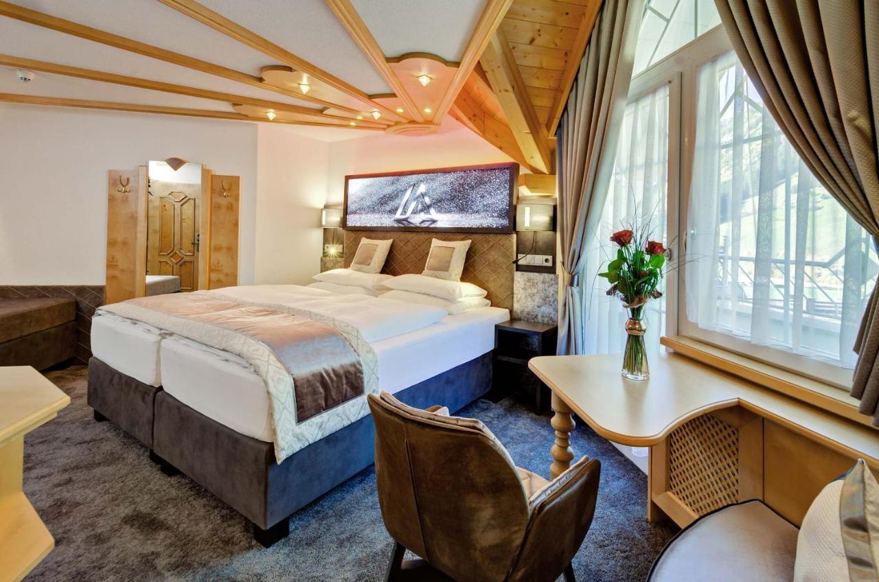 Alpinstyle Hotel Ischgl Exteriör bild