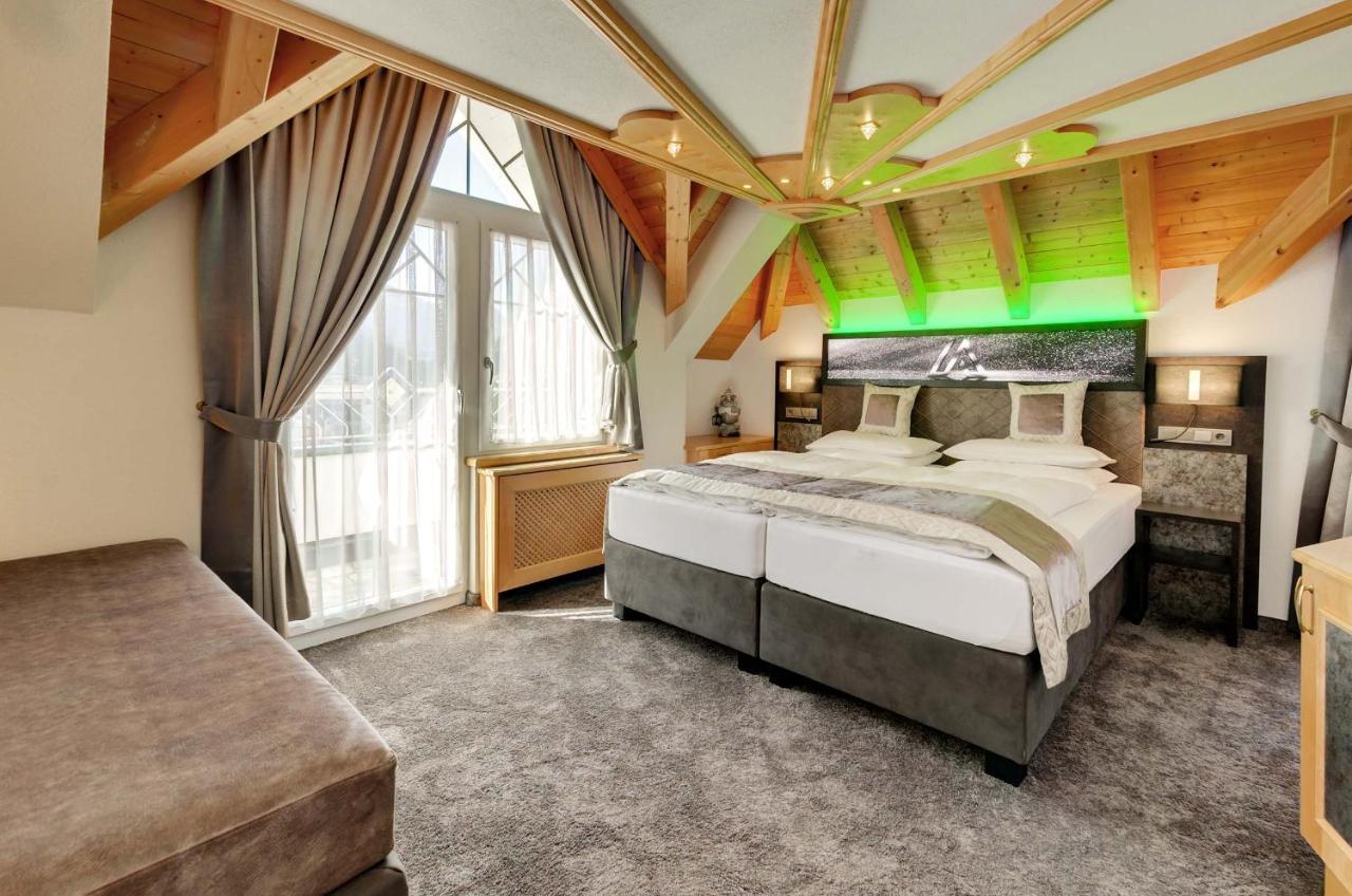 Alpinstyle Hotel Ischgl Exteriör bild